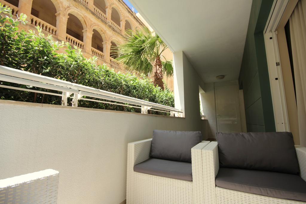 Summer Breeze Sliema Extérieur photo
